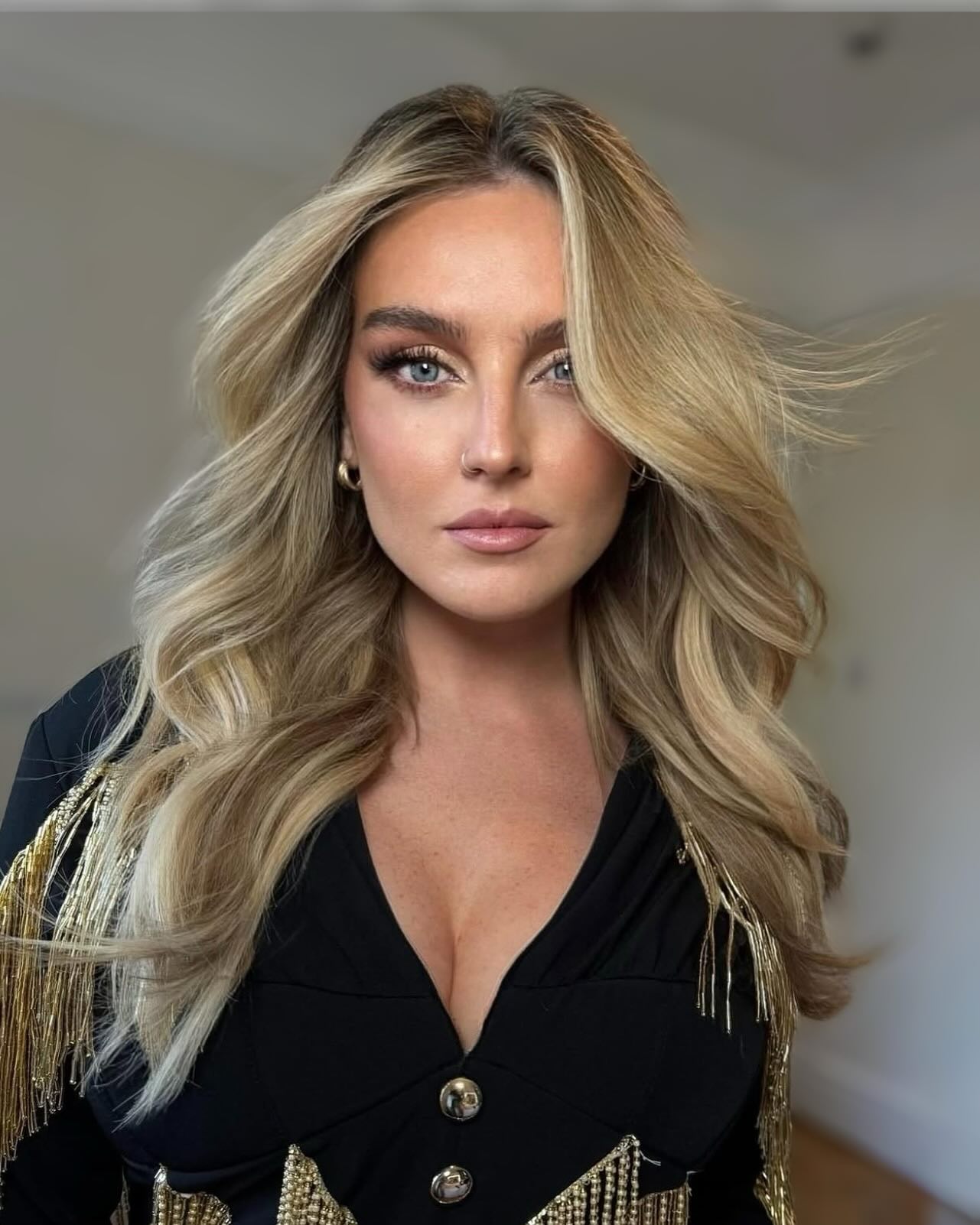 hair.by .suzi 1756406388 3709328097696057733 4148687734