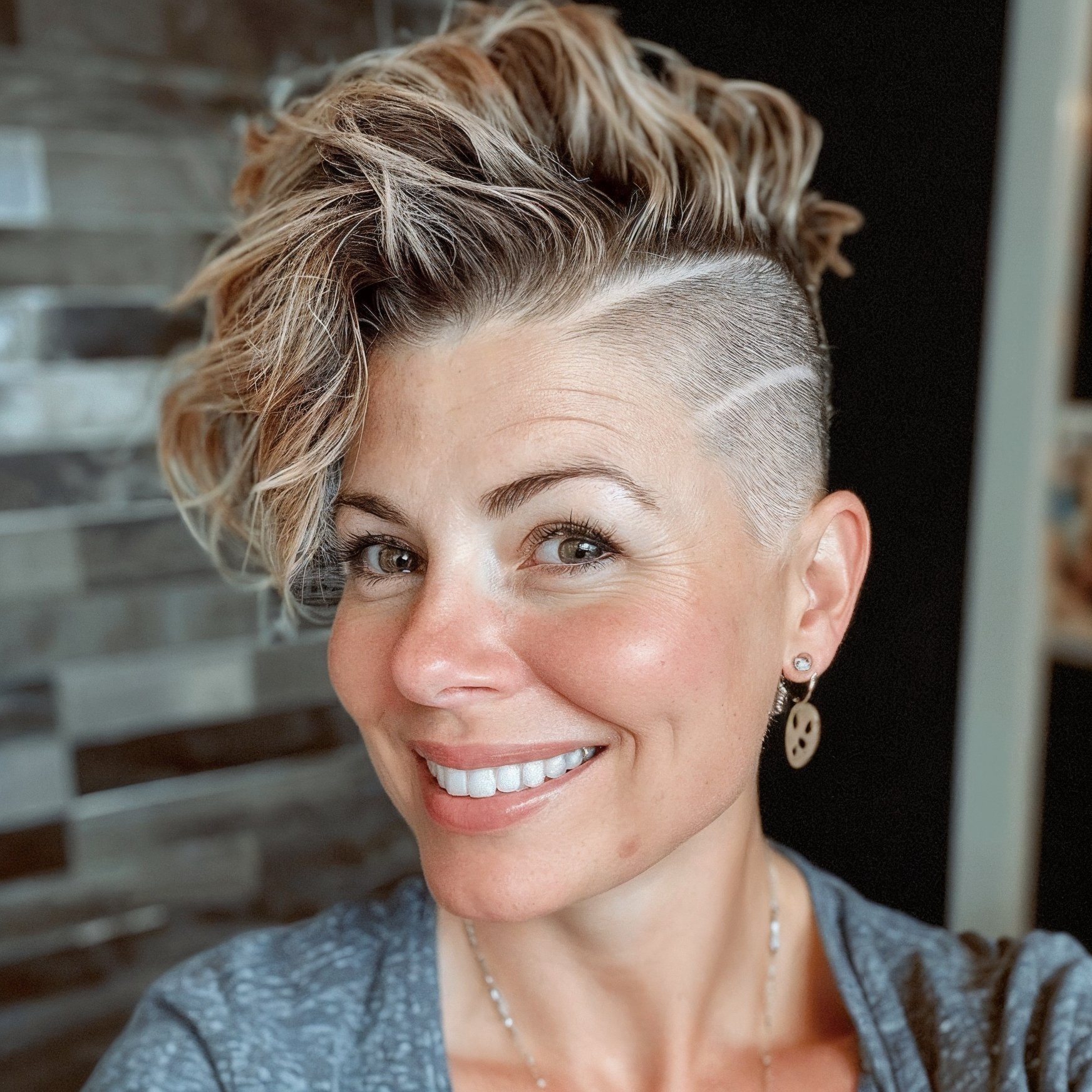 magnific qGjVJtIT2GtUN35bpy6C Half Shaved Kitty Cut