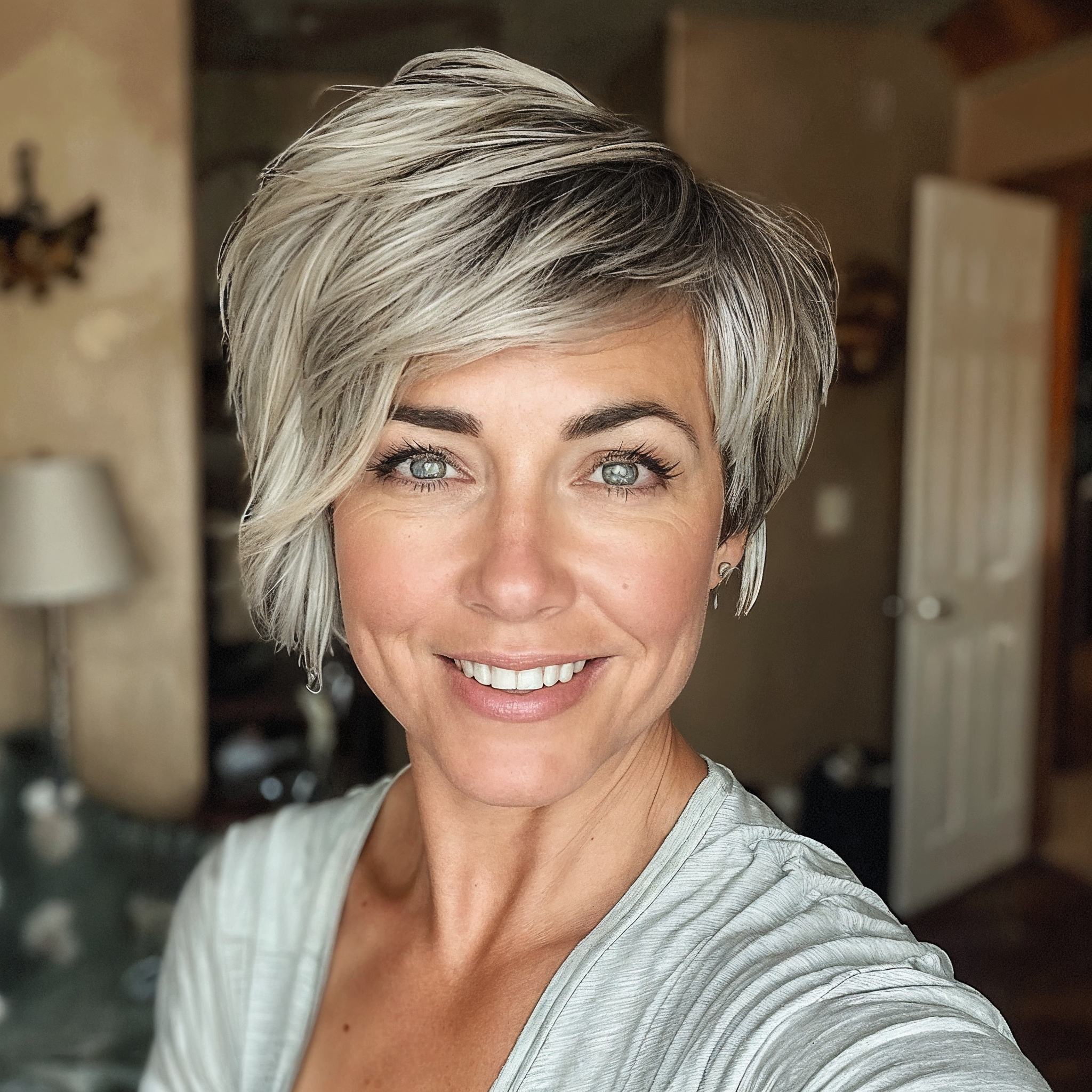 magnific QeE28QzKAY1yemhhIwPV capecod8999 A pretty 45 year old woman with a Long Pixie hair a6b67022 ffec 4154 8c7b 4cecfe4f5e28 1